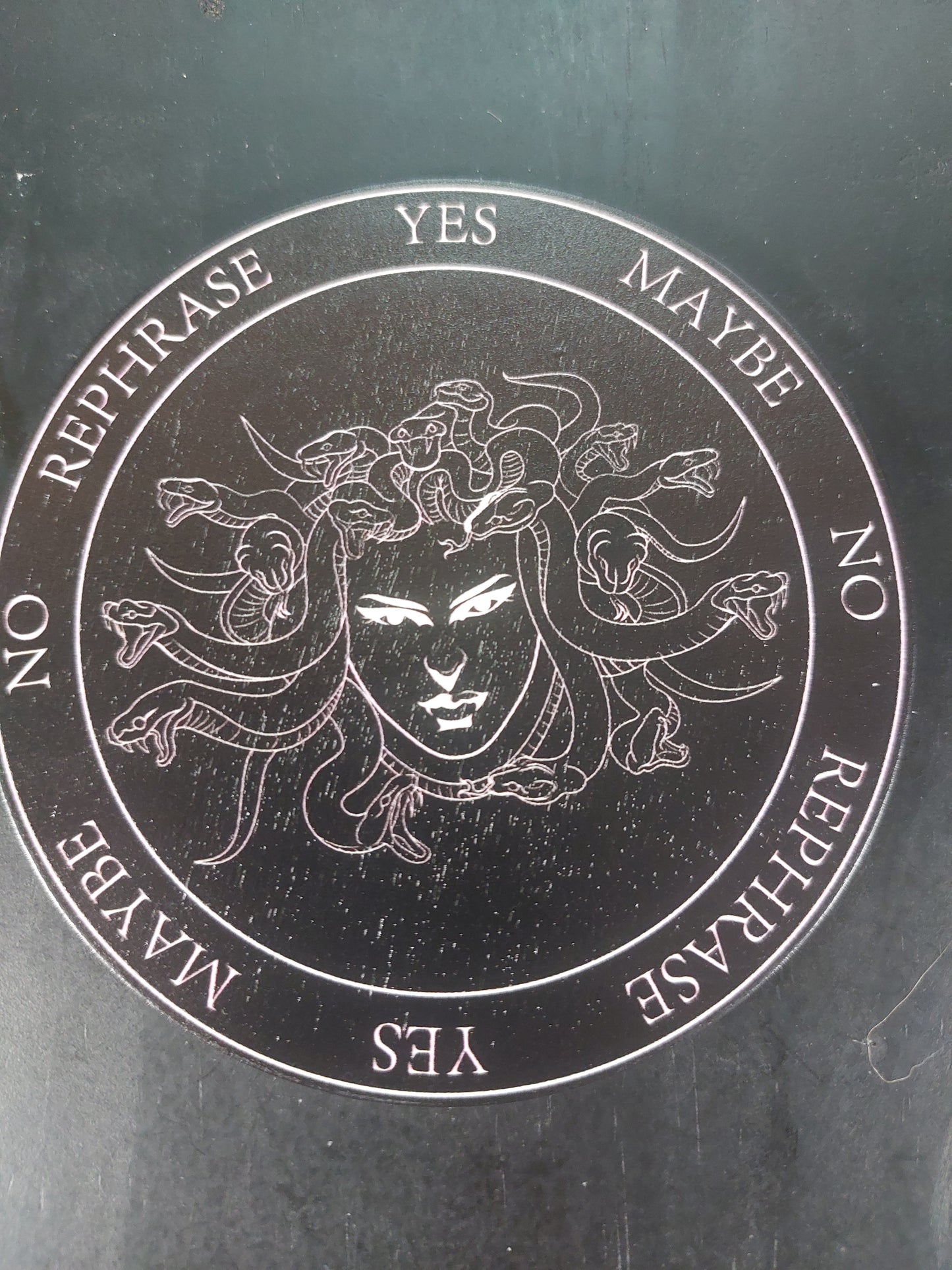 Small Medusa Head Pendulum Board
