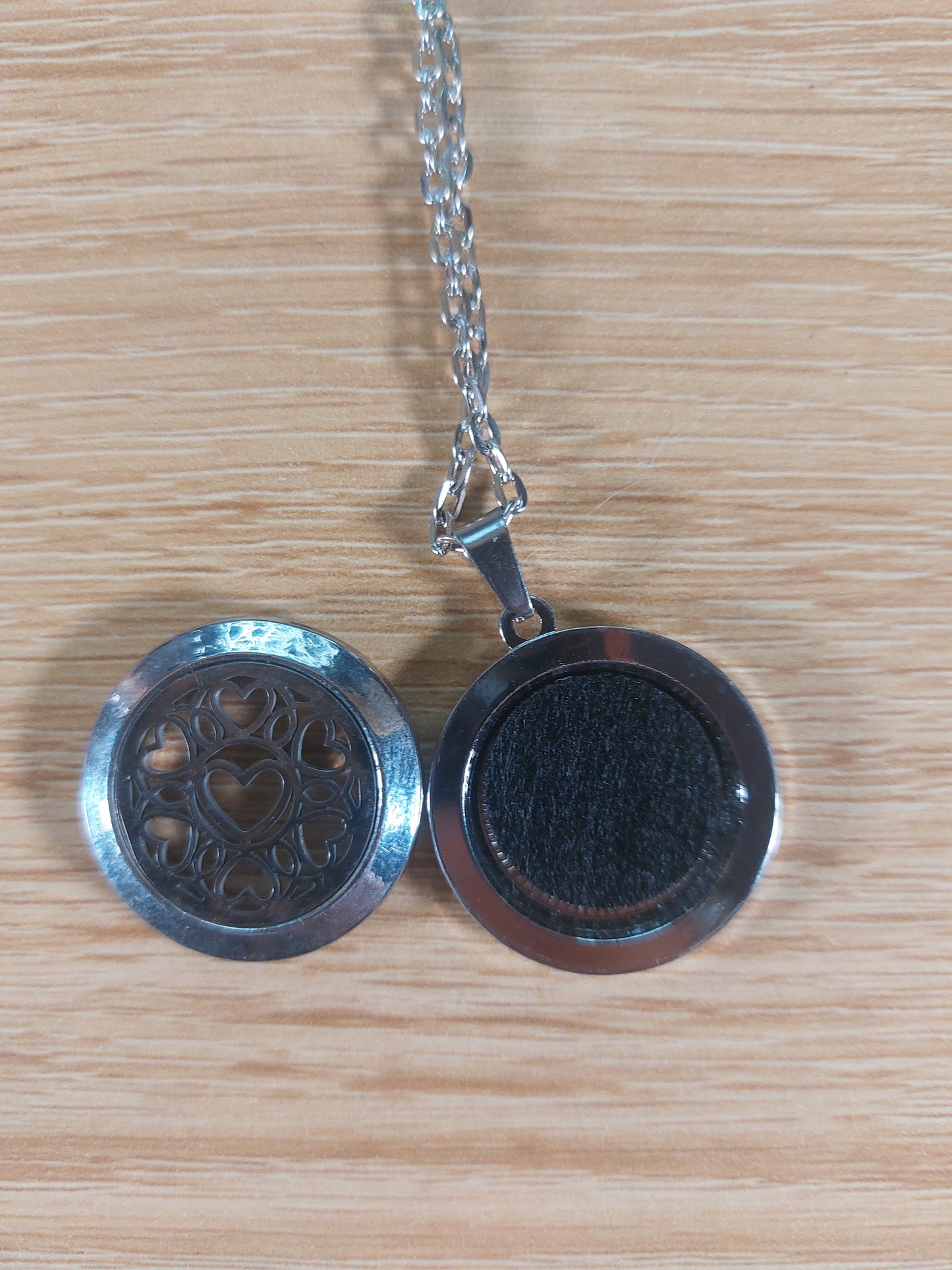 Stainless Steel Hearts Deffusion Necklace