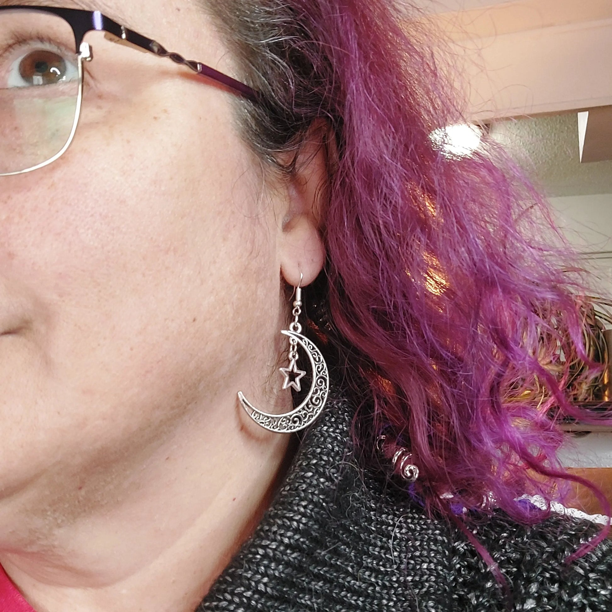 Silver Swirls Moon with Dangle Star Earrings 1118 MARKETS & EVENTS