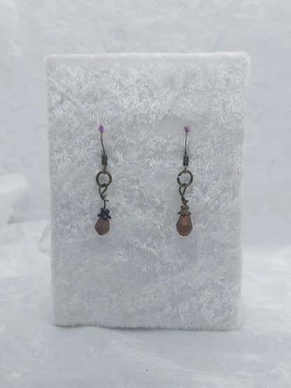 Brown teardrop wired 1118Markets