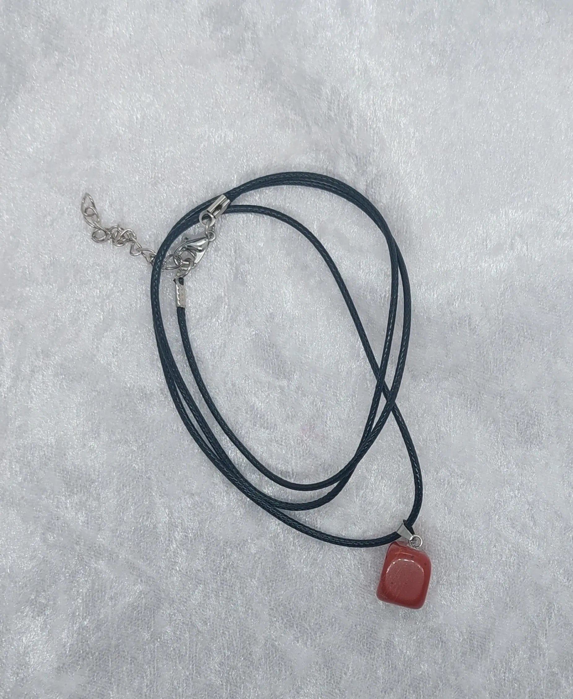 Banded Red Agate Gemstone Crystal 20" Necklace - 1118Markets