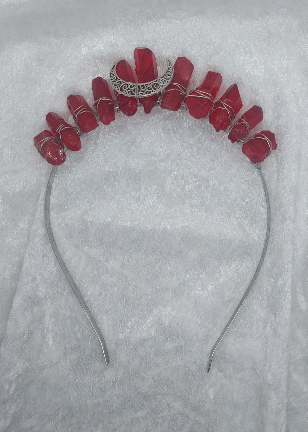 Red quartz crown