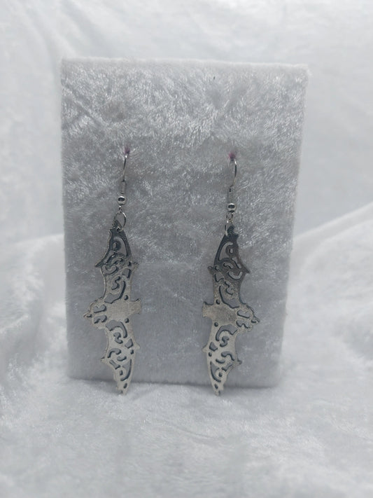 Silver Cutout Bat Earrings 1118Markets