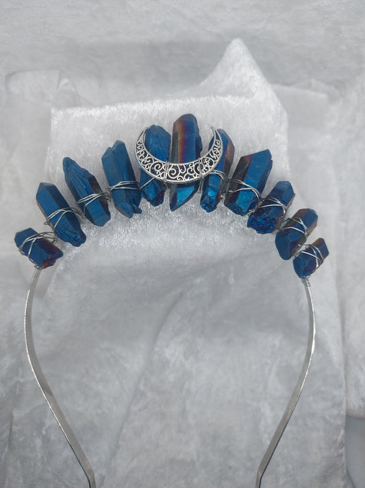 Blue treated quartz crown