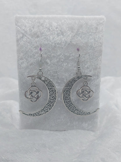 Moon and Celtic Knot Earrings Silver - 1118Markets