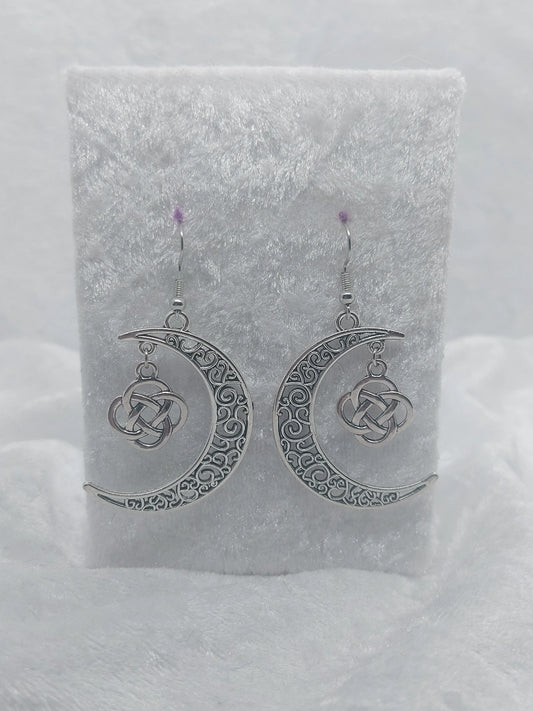 Moon and Celtic Knot Earrings Silver - 1118Markets