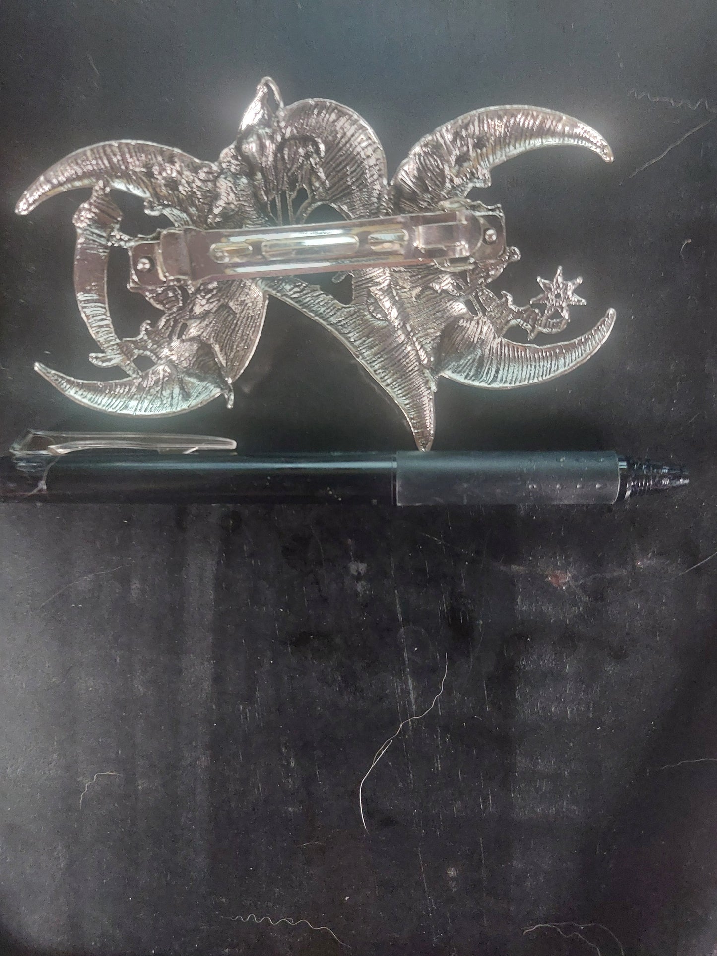 Metal Triple Moon Raven Barrette