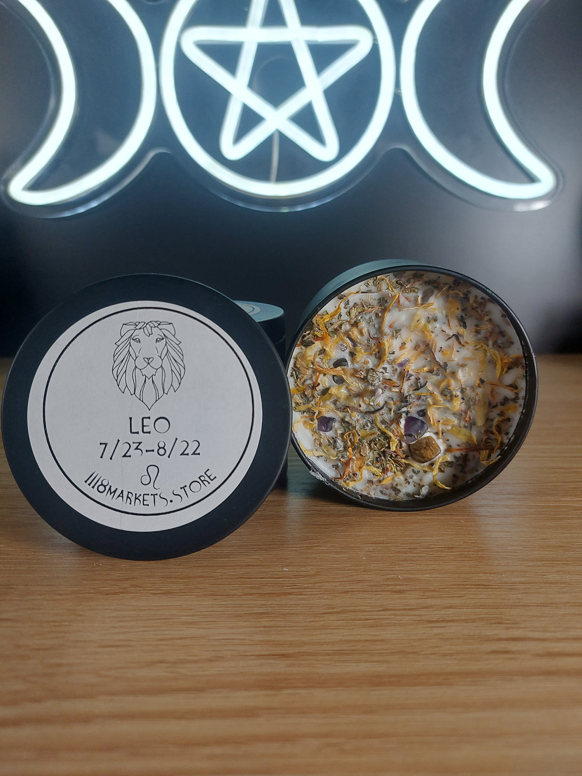 Large Leo Crystal & Herb Candle