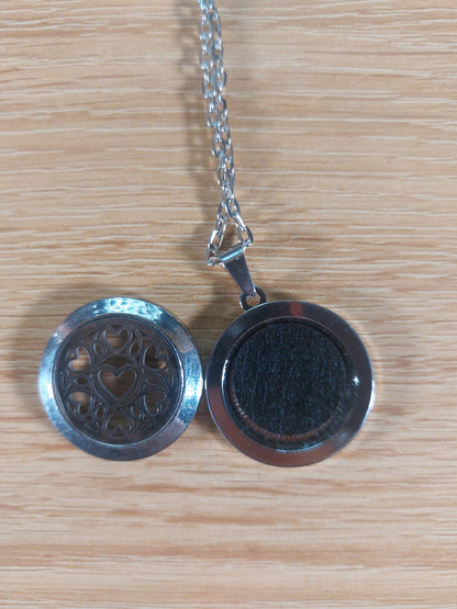 Stainless Steel Hearts Deffusion Necklace