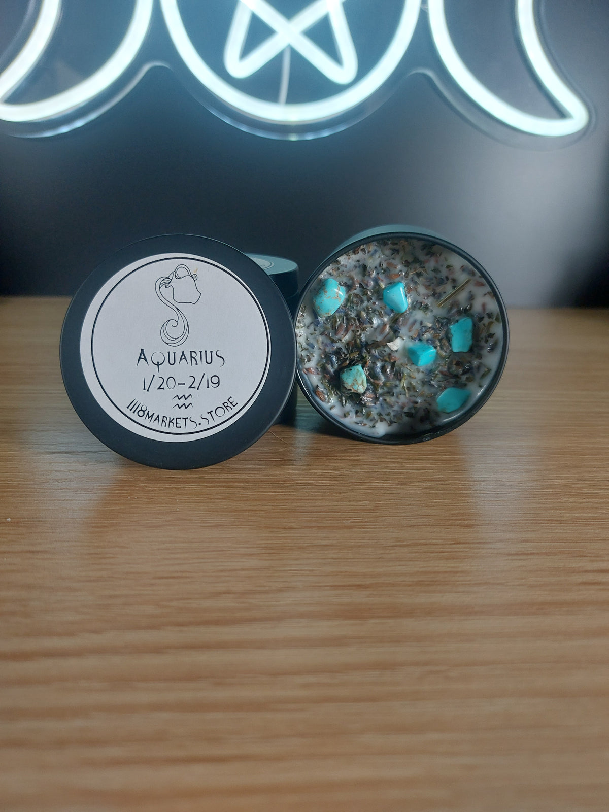 Small Aquarius Crystals & Herbs Candle
